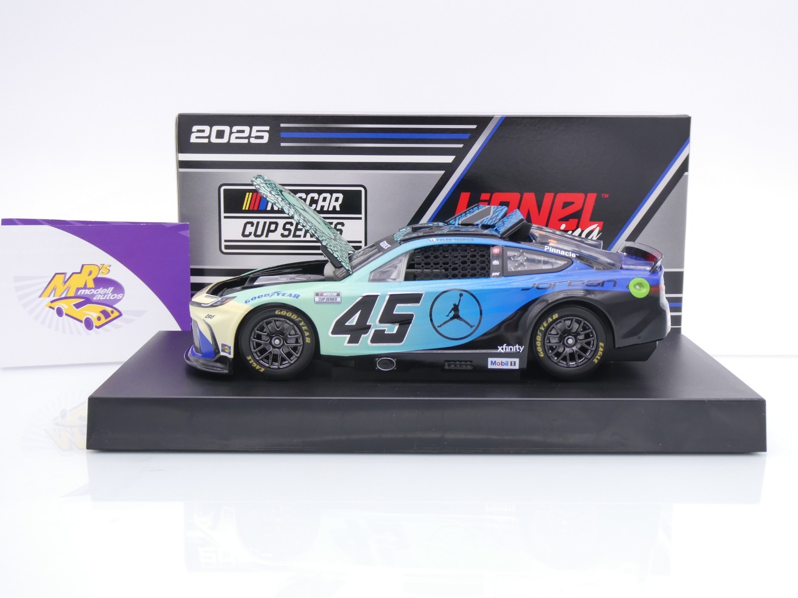 Shop by Driver - Tyler Reddick category icon/image