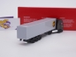 Mobile Preview: Herpa 315036 # Iveco S-Way LNG Koffer-Sattelzug braun-grau " UPS " 1:87
