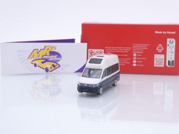 Herpa 096294-002 # Volkswagen VW Crafter Grand California " weiß-blau " 1:87