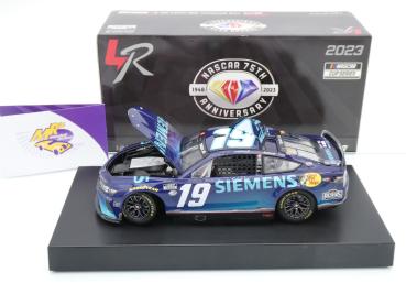 Preview: Lionel Racing C192323SIMMT # Toyota Camry NASCAR 2023 " Martin Truex Jr. - Siemens " 1:24