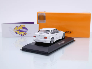 Preview: Maxichamps 940023381 # BMW M3 GTR (E36) Streetcar Baujahr 1993 " weiß " 1:43