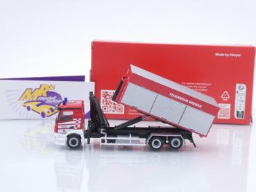 Preview: Herpa 098151 # Mercedes-Benz Actros M '18 Wechsellader " Feuerwehr Bremen " 1:87