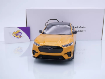 Preview: Ottomobile OT983 # Ford Mustang Mach-E GT Baujahr 2021 " orangemetallic " 1:18