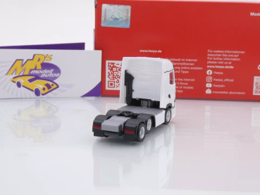Preview: Herpa 315104-003 # Renault T Facelift 3-achs 6x2 Zugmaschine " weiß " 1:87