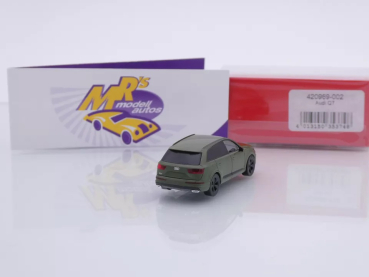 Preview: Herpa 420969-002 # Audi Q7 SUV " mattolivegrün / Bundeswehr " 1:87