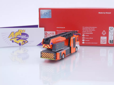 Preview: Herpa 097840 # Mercedes Atego Rosenbauer Drehleiter " Feuerwehr Bremen " 1:87