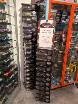 Preview: 1 Palette voller NASCAR Modelle 1:24 für nur 50,- Euro pro Modell # Exklusiv am 1.-2. Mai 2026 in unserem Ladenlokal