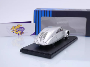 Preview: Autocult Avenue 60119 # Tatra T77A Prototyp Baujahr 1936 " silbermetallic " 1:43
