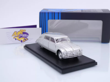 Preview: Autocult Avenue 60119 # Tatra T77A Prototyp Baujahr 1936 " silbermetallic " 1:43