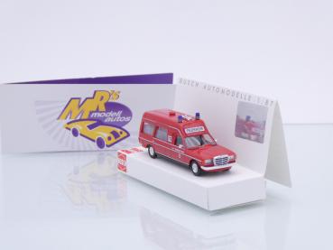 Busch 52218 # Mercedes VF 123 Miesen Einsatzfahrzeug " Feuerwehr Bremen " 1:87