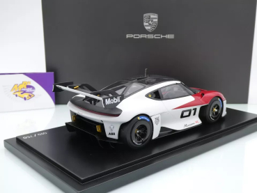 Preview: Spark WAP0218020P0MR # Porsche Mission R #01 Baujahr 2023 " weiß-rot " 1:18