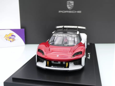 Preview: Spark WAP0218020P0MR # Porsche Mission R #01 Baujahr 2023 " weiß-rot " 1:18