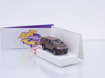 Busch 53706 # Nissan Navara Pick-Up mit Hardtop " braun " 1:87