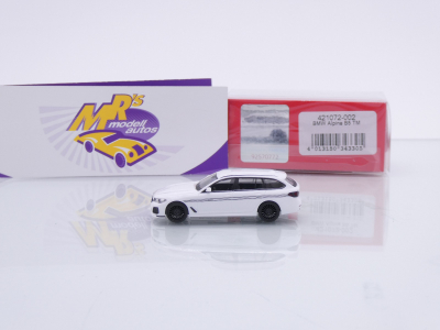 Preview: Herpa 421072-002 # BMW Alpina B5 Touring " weiß-schwarz " 1:87