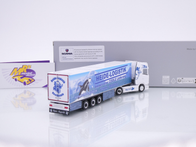 Preview: Herpa 959780 # Scania CS20 HD Kühlkoffer-SZ " Sommerfest 2025 Heide Logis " 1:87