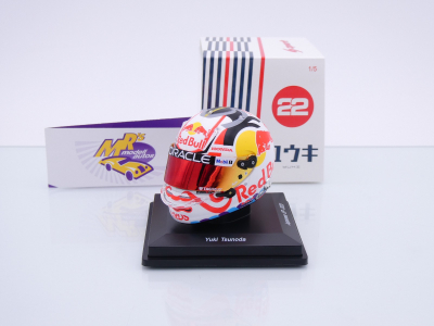 Spark 5HF204 # Helm Formel 1 Japan GP 2025 Red Bull Racing " Yuki Tsunoda " 1:5