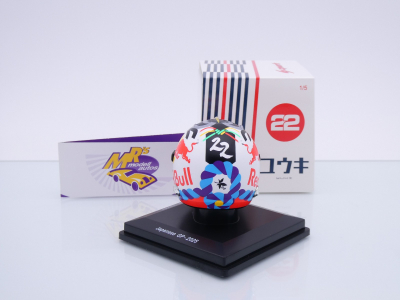 Preview: Spark 5HF204 # Helm Formel 1 Japan GP 2025 Red Bull Racing " Yuki Tsunoda " 1:5