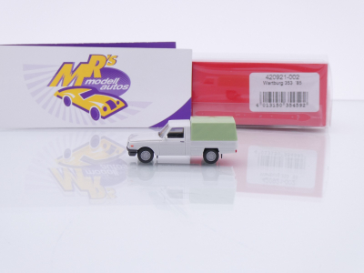 Preview: Herpa 420921-002 # Wartburg 353 Trans '85 mit Plane " grau-grün " 1:87