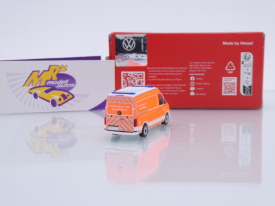 Preview: Herpa 098540 # MAN TGE Kasten HD Einsatzwagen " Werkfeuerwehr Porsche " 1:87