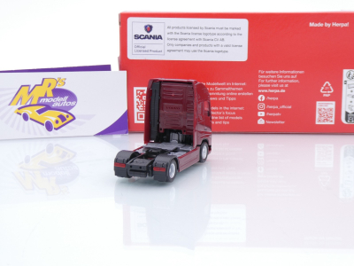 Preview: Herpa 313353-004 # Volvo FH16 GL XL 2-achs Zugmaschine " Weinrot " 1:87