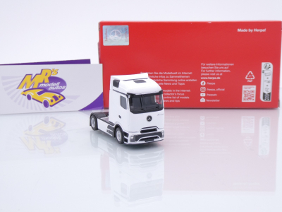 Preview: Herpa 319430 # Mercedes-Benz Actros Procabin 2-achs Zugmaschine " weiß " 1:87