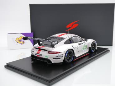 Preview: Spark 18S819 # Porsche 911 RSR-19 #92 4th 24h Le Mans 2022 " Porsche GT " 1:18