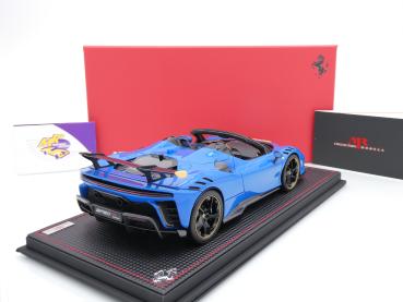 Preview: MR Collection FE042A # Ferrari SF90 XX Stradale Spider Baujahr 2023 " blau-gelb ( Azzurro Dino ) " 1:18