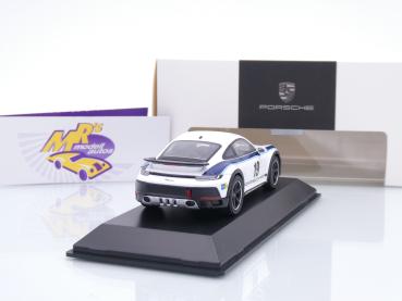 Preview: Spark WAP0200040PDKK # Porsche 911 (992) Dakar #19 Baujahr 2023 " weiß-blau " 1:43