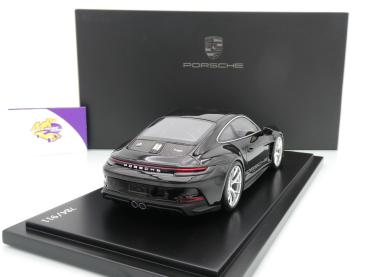 Preview: Spark WAP0213140R0ST # Porsche 911 (992) S/T Baujahr 2023 " schwarz " 1:18