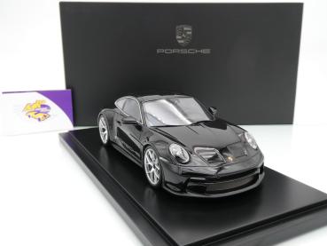 Spark WAP0213140R0ST # Porsche 911 (992) S/T Baujahr 2023 " schwarz " 1:18