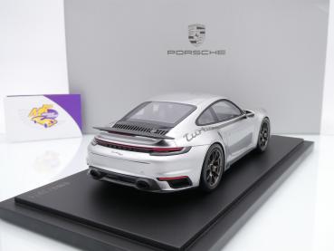 Preview: Spark WAP0212120S50Y # Porsche 911 (992) Turbo Baujahr 2024 silbermetallic " 50 Years " 1:18