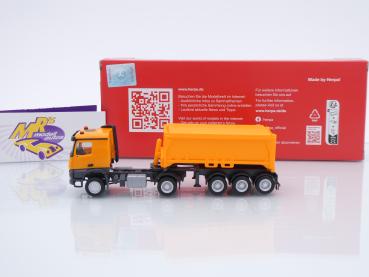 Preview: Herpa 318549 # Mercedes-Benz Arocs Classicspace Abraumcontainer-Sattelzug " kommunalorange " 1:87