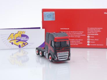 Preview: Herpa 318624 # Volvo FH GL 16 6x4 XL 3-achs 2020 Zugmaschine mit Schwerlastturm " schwarz " 1:87