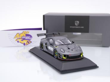 Preview: Spark WAP0201510PGT2 # Porsche 911 (991 II) GT2 RS Clubsport " 25 Jahre Manthey " 1:43