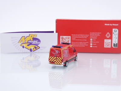 Preview: Herpa 098236 # VW Crafter Kasten HD " Freiwillige Feuerwehr Laatzen " 1:87