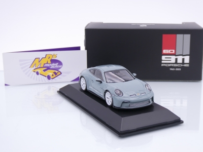 Preview: Spark WAP0203100R60Y # Porsche 911 (992) S/T Baujahr 2023 " shadegrün " 1:43
