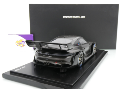 Preview: Spark WAP0215040SGTR # Porsche 911 GT3 R Rennsport Baujahr 2024 " carbonschwarz " 1:18