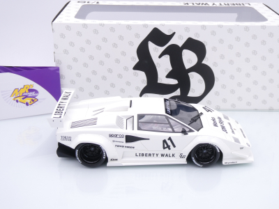 Preview: GT Spirit Z356-WH # Lamborghini Countach LB-Works #41 Baujahr 2023 " Liberty Walk " 1:18