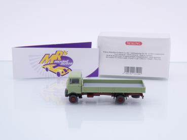 Preview: Wiking 0431 20 # Mercedes-Benz LP 809 Pritschen-SZ Baujahr 1965-84 " grün " 1:87