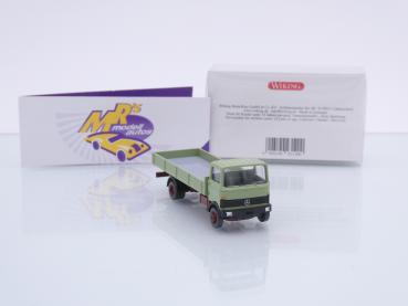 Preview: Wiking 0431 20 # Mercedes-Benz LP 809 Pritschen-SZ Baujahr 1965-84 " grün " 1:87