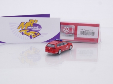 Preview: Herpa 097192 # Volkswagen Passat GTE Einsatzfahrzeug " 150 Jahre Feuerwehr Hamburg " 1:87
