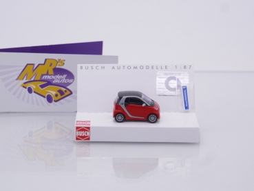 Preview: Busch 46226 # Smart Fortwo Electric Drive mit Ladesäule Baujahr 2012 " rot-grau " 1:87