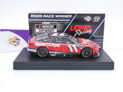 Preview: Lionel Racing W112523SCTDHL # Toyota Camry NASCAR 2025 " Denny Hamlin - Sport Clips Throwback Darlington Win " 1:24
