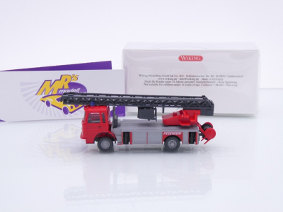 Preview: Wiking 0618 04 # MAN Metz DLK 23-12 Drehleiter Baujahr 1967 " Feuerwehr " 1:87