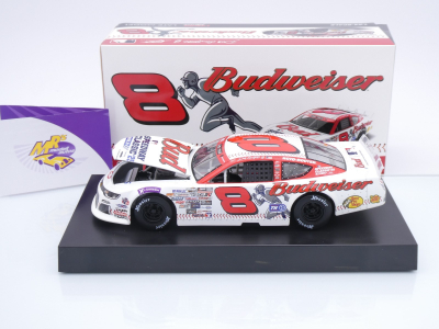 Preview: Lionel Racing LX82523BDSEJ # Chevrolet Camaro NASCAR Late Model 2025 " Dale Earnhardt Jr. - Budweiser Classic " 1:24