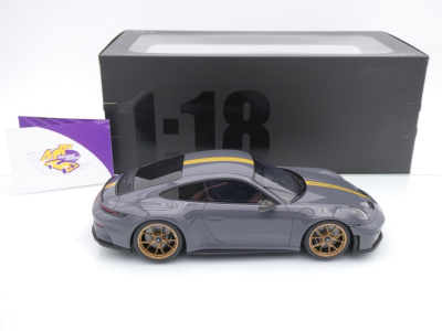 Preview: GT Spirit GT577 # Porsche 911 (991.2) GT3 Touring Baujahr 2025 " dunkelgrau " 1:18
