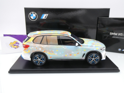 Preview: Spark 80435B6D532 # BMW iX5 Hydrogen Baujahr 2025 " Simply Art Car Alvaro Barrington " 1:18