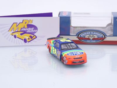 Preview: Lionel Racing W242465DUPJGN # Chevrolet Monte NASCAR 1996 " Jeff Gordon - DuPont Dover Win " 1:64