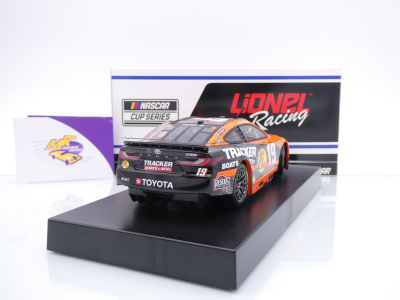 Preview: Lionel Racing C192423BPTMT # Toyota Camry NASCAR 2024 " Martin Truex Jr. - Bass Pro Shops Memory Lane " 1:24