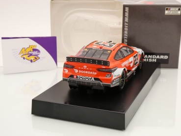 Preview: Lionel Racing C232223DOODX # Toyota Camry NASCAR 2022 " Bubba Wallace - DoorDash " 1:24